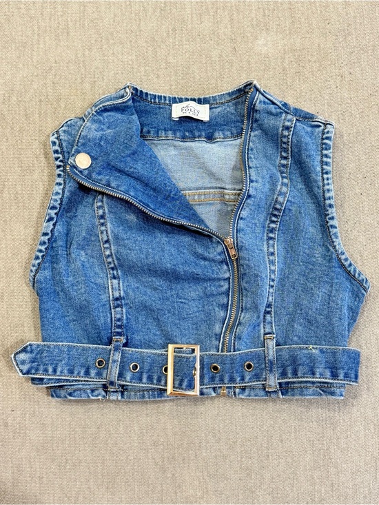 Oh Polly Tops - Oh Polly Denim Zip-Up Crop Top with Belt